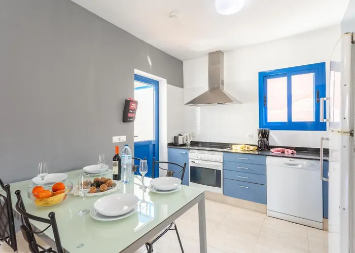 Tropical Villa Playa Blanca