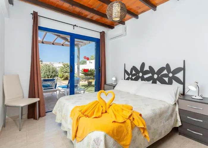 Tropical Playa Blanca